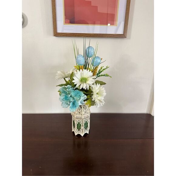 Spring & Easter Floral in lantern, Blue Flowers. - Picture 2 of 6